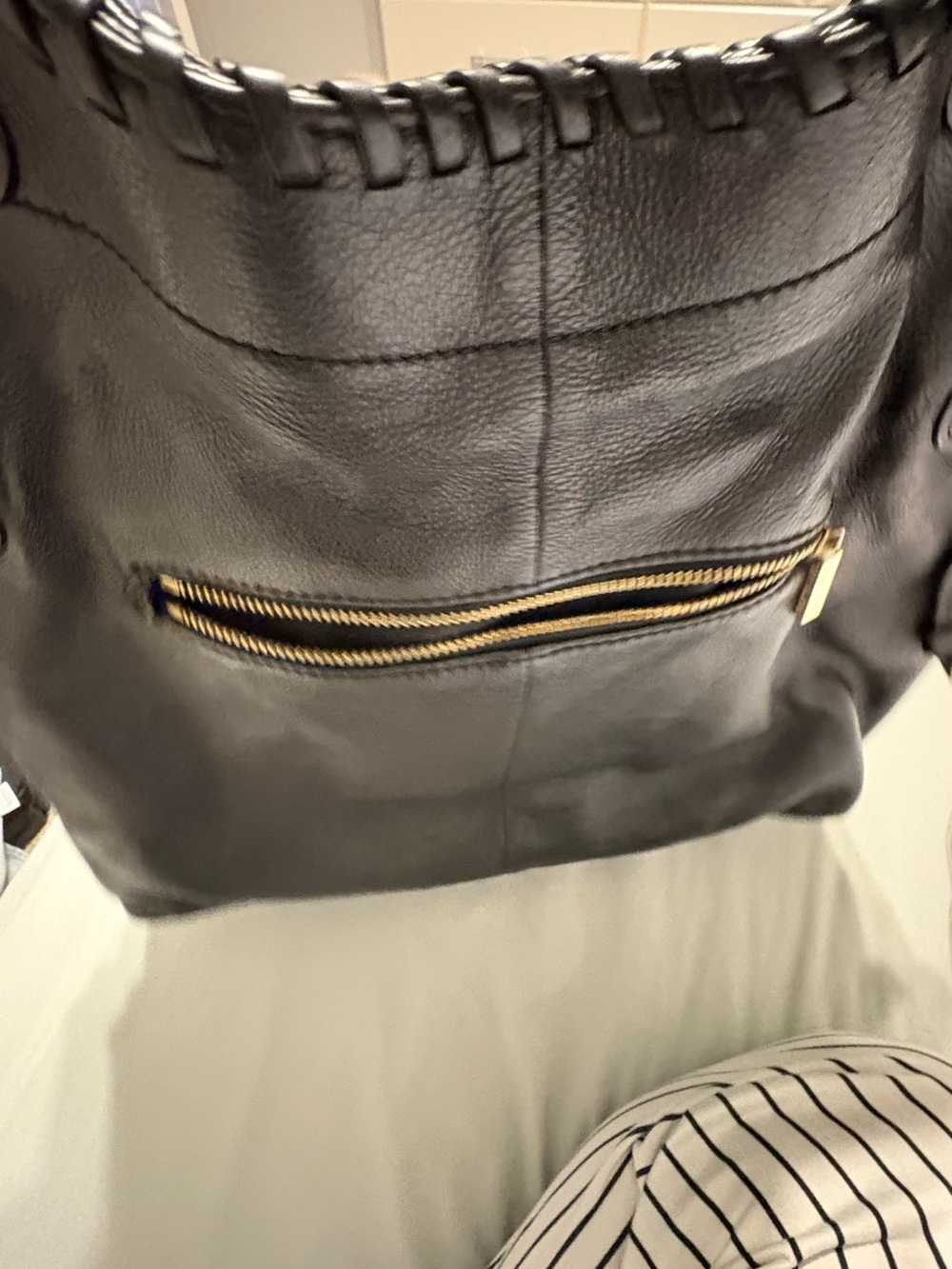 Tory Burch Black Pebbled Leather Hobo with Logo and Gold-Tone Eyelets - Picture 8 of 8